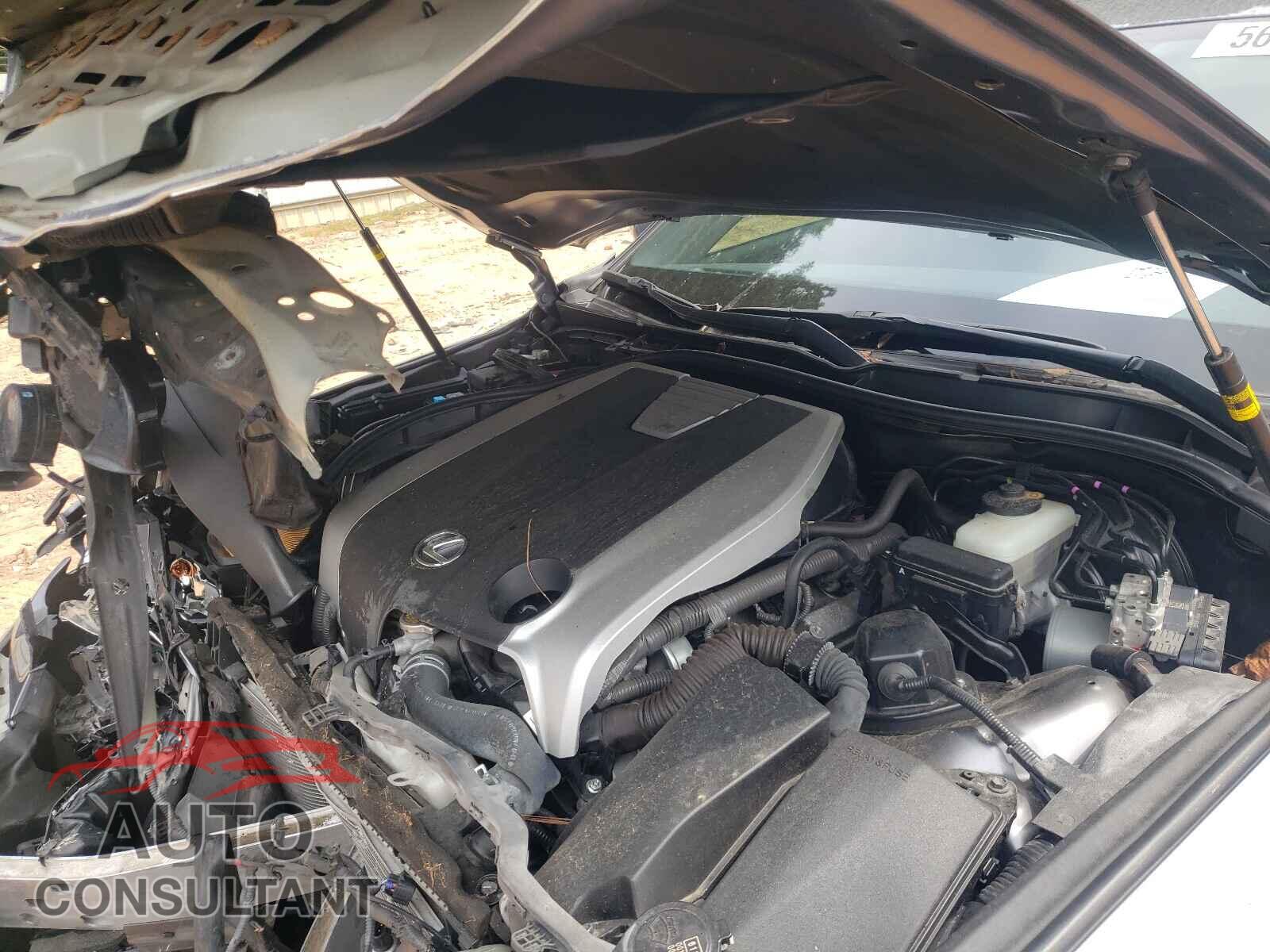 LEXUS IS 2016 - JTHBE1D25G5025502