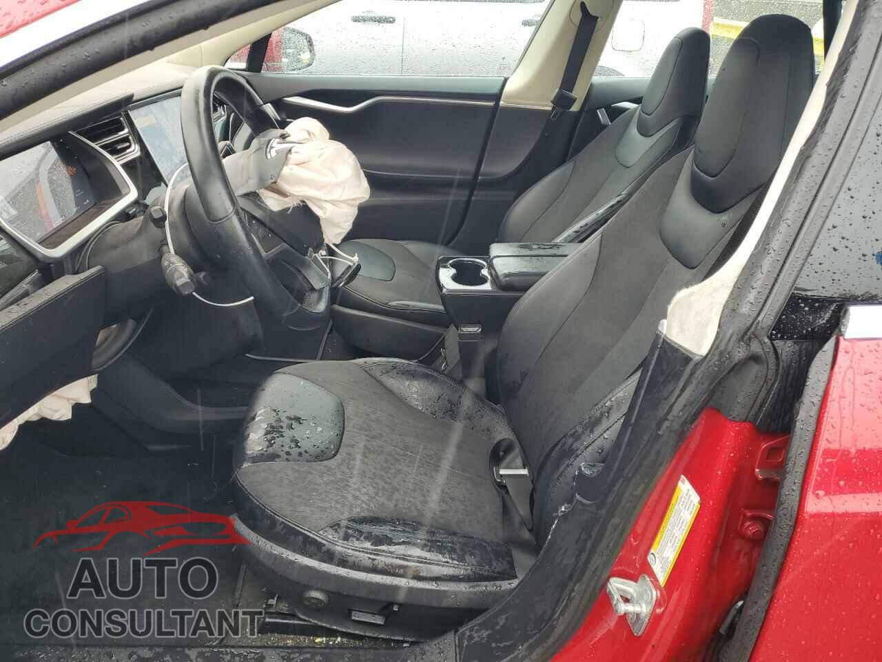 TESLA MODEL S 2013 - 5YJSA1CN8DFP10029