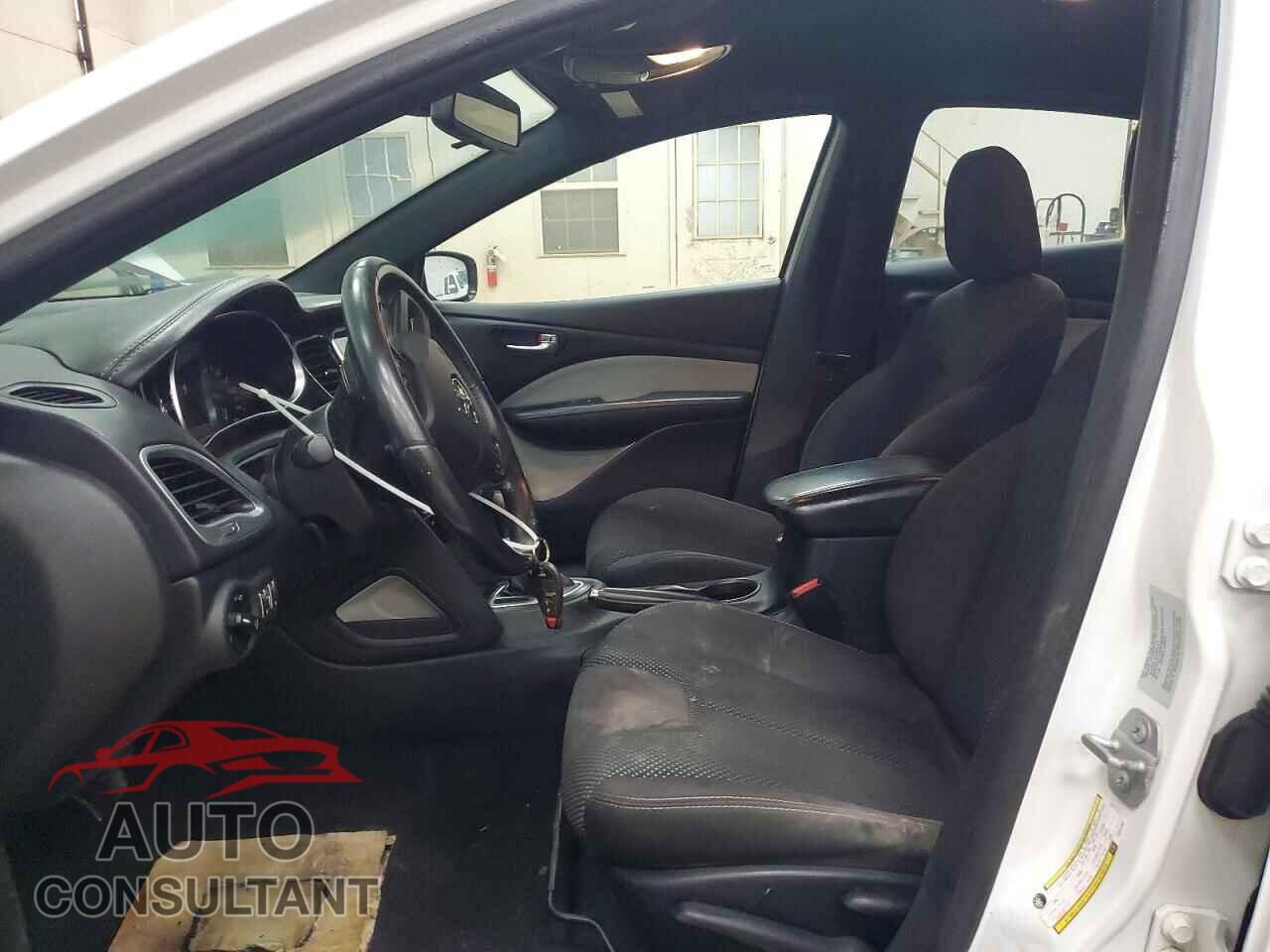DODGE DART 2015 - 1C3CDFBBXFD201252