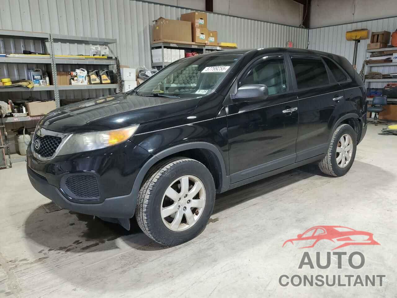 KIA SORENTO 2011 - 5XYKT3A11BG144937