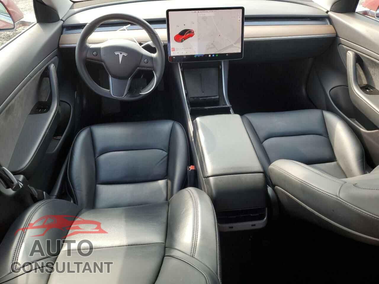 TESLA MODEL 3 2019 - 5YJ3E1EB4KF453699