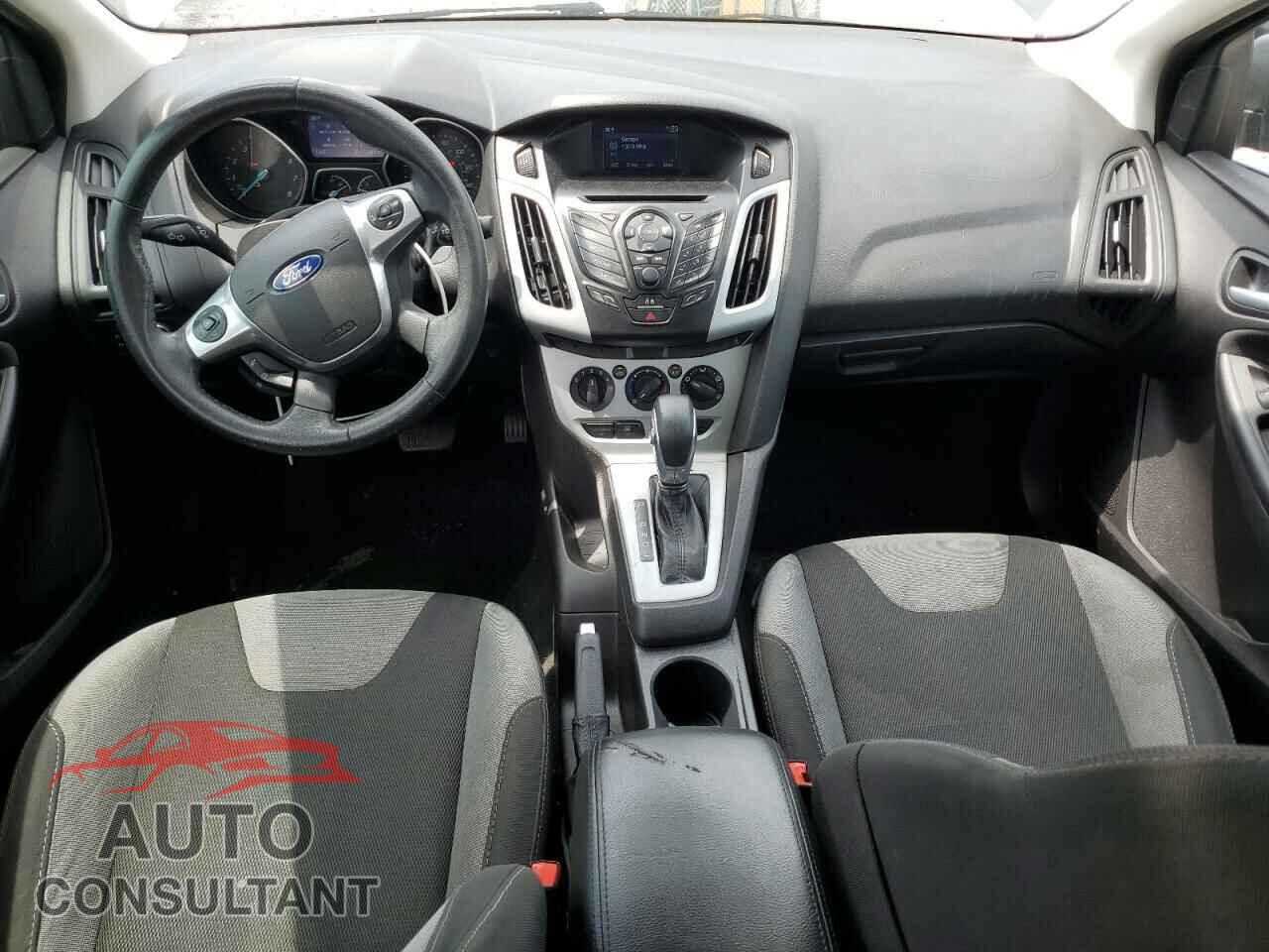 FORD FOCUS 2014 - 1FADP3F29EL450197