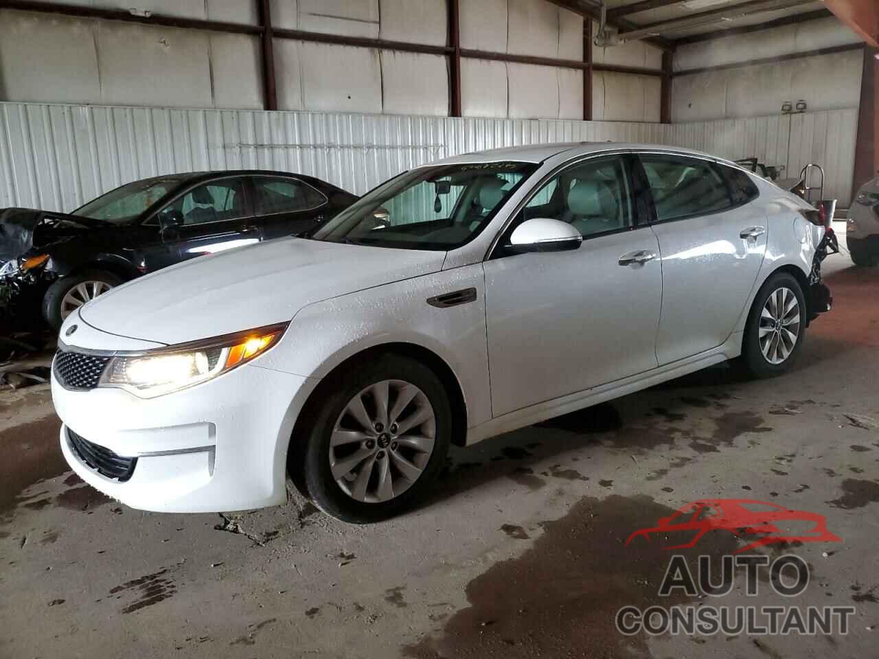 KIA OPTIMA 2016 - 5XXGU4L32GG120424