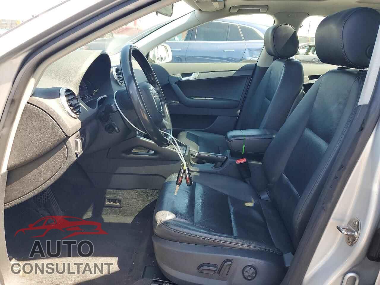 AUDI A3 2011 - WAUBEAFM0BA106405