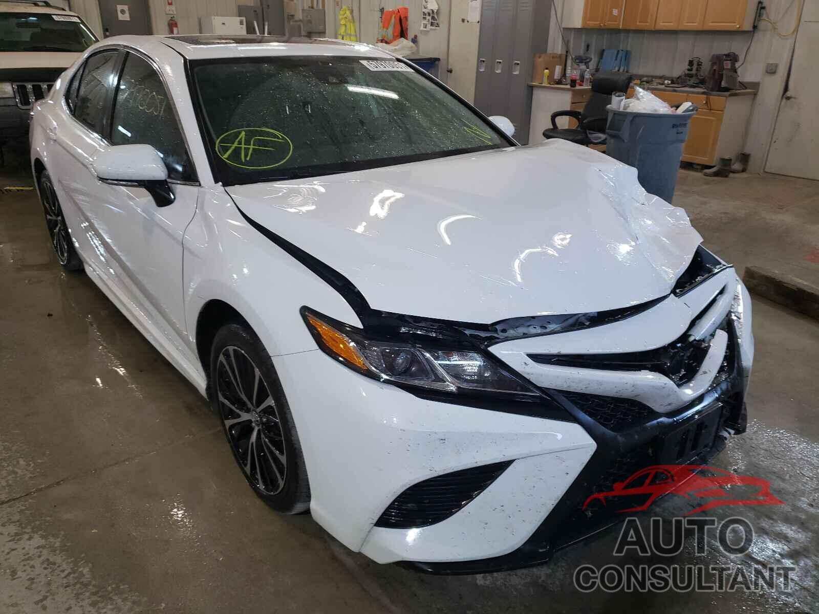 TOYOTA CAMRY 2019 - 4T1B11HK4KU794641