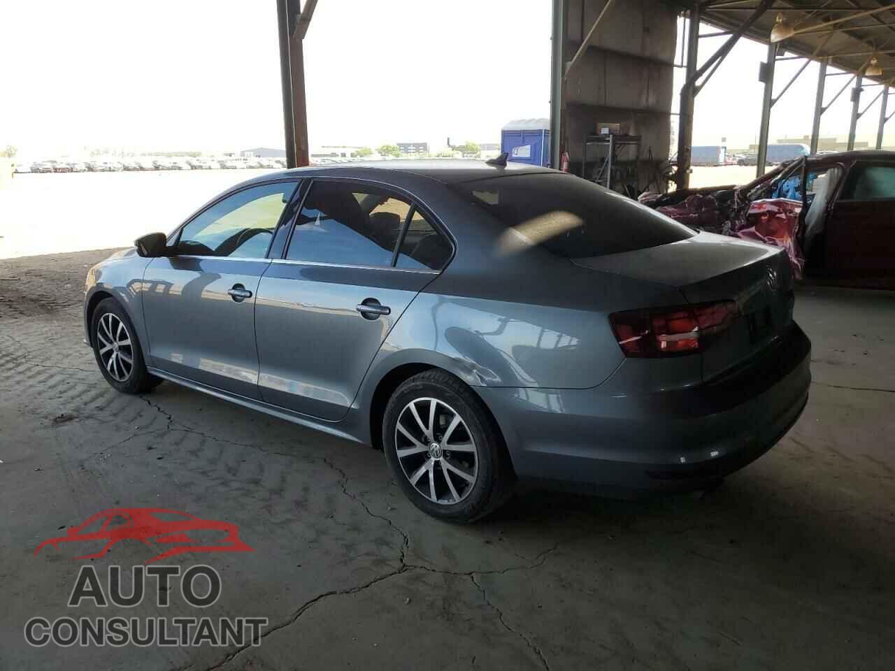 VOLKSWAGEN JETTA 2017 - 3VWDB7AJXHM325448