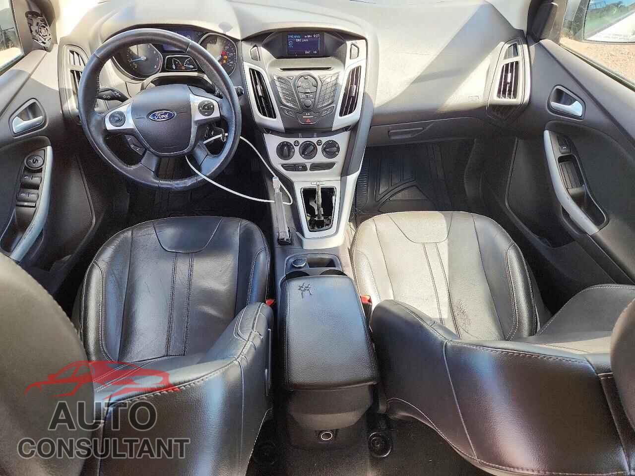 FORD FOCUS 2014 - 1FADP3K21EL211152