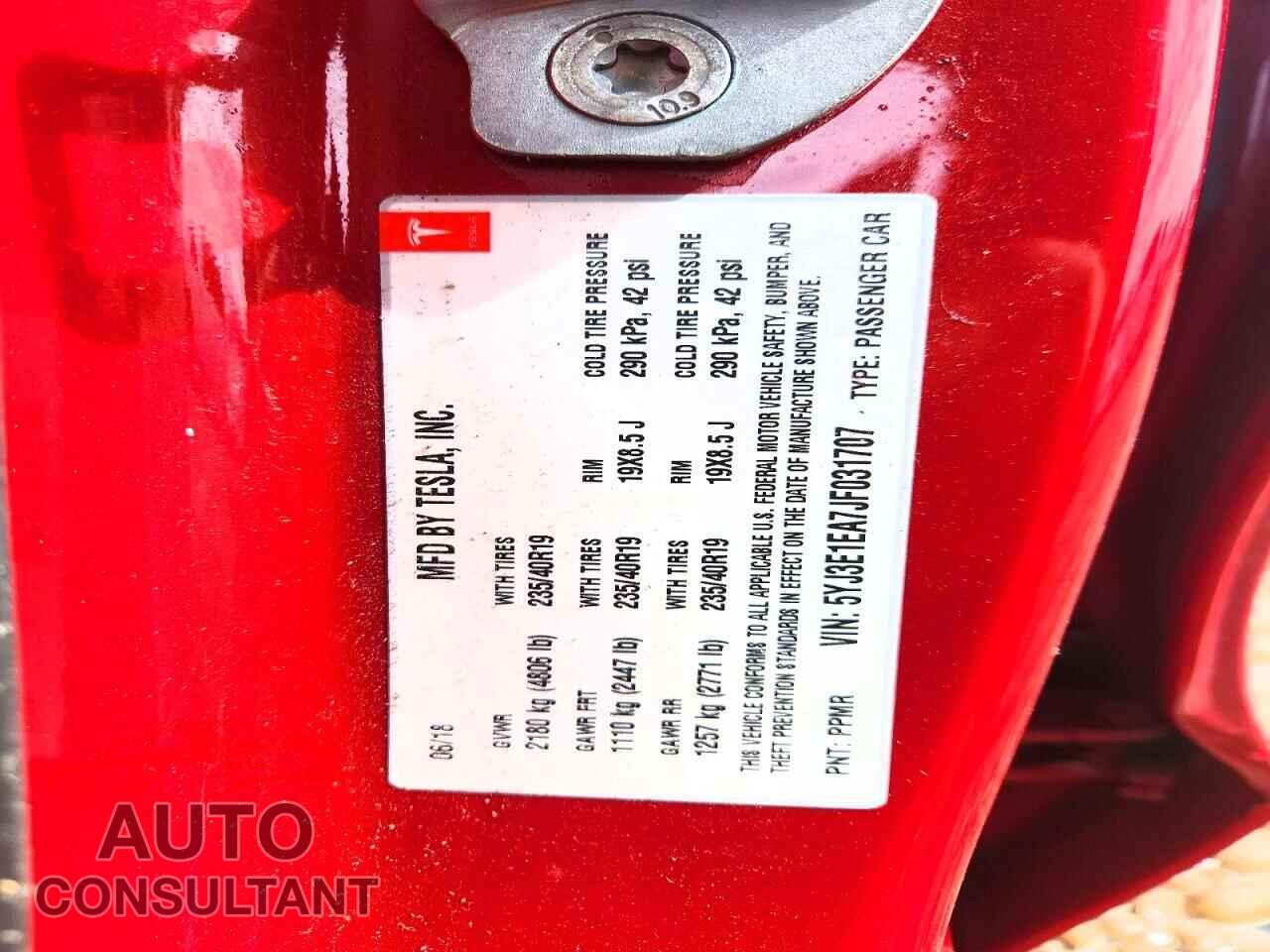 TESLA MODEL 3 2018 - 5YJ3E1EA7JF031707