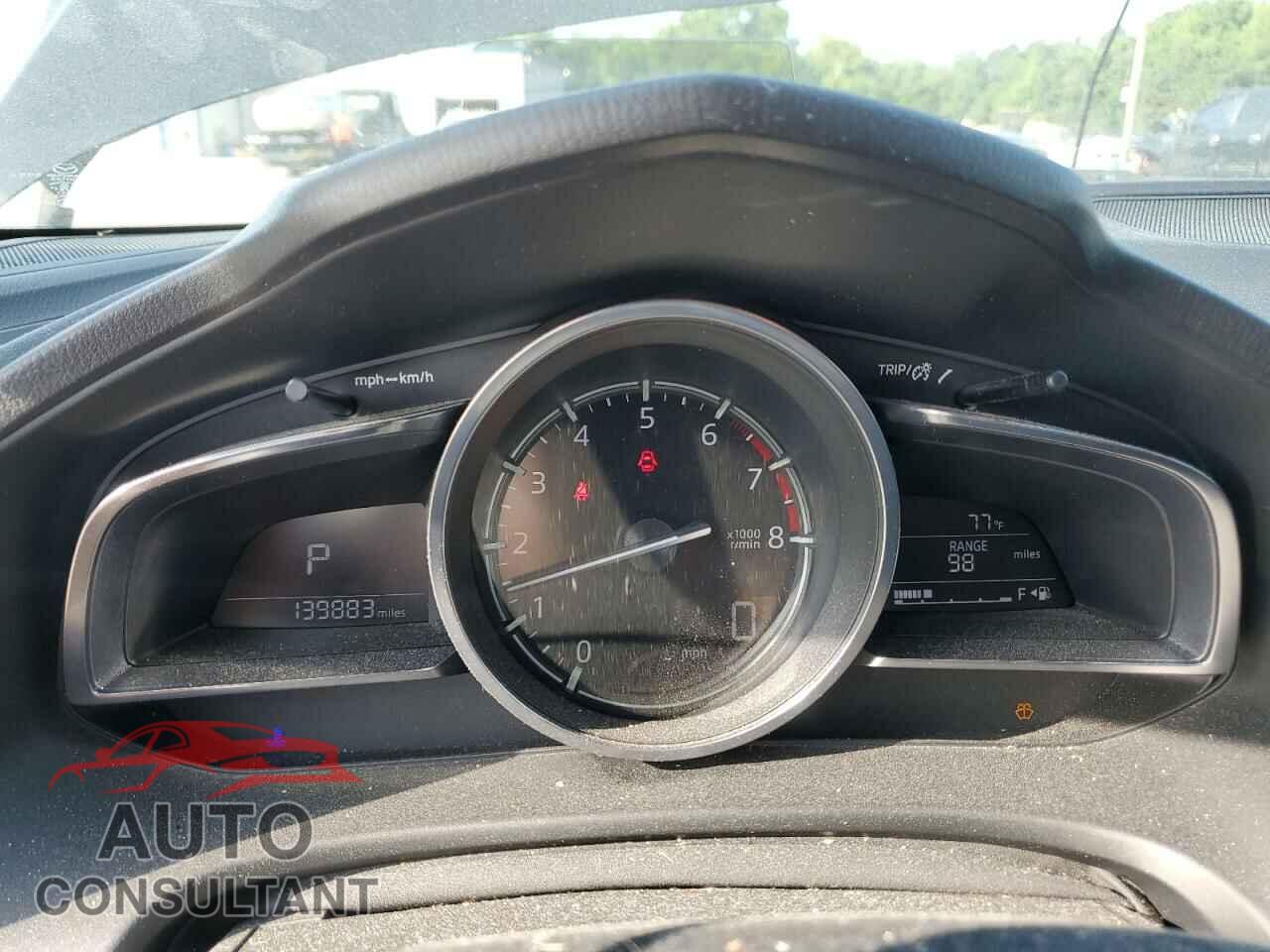 MAZDA 3 2017 - JM1BN1M39H1110975