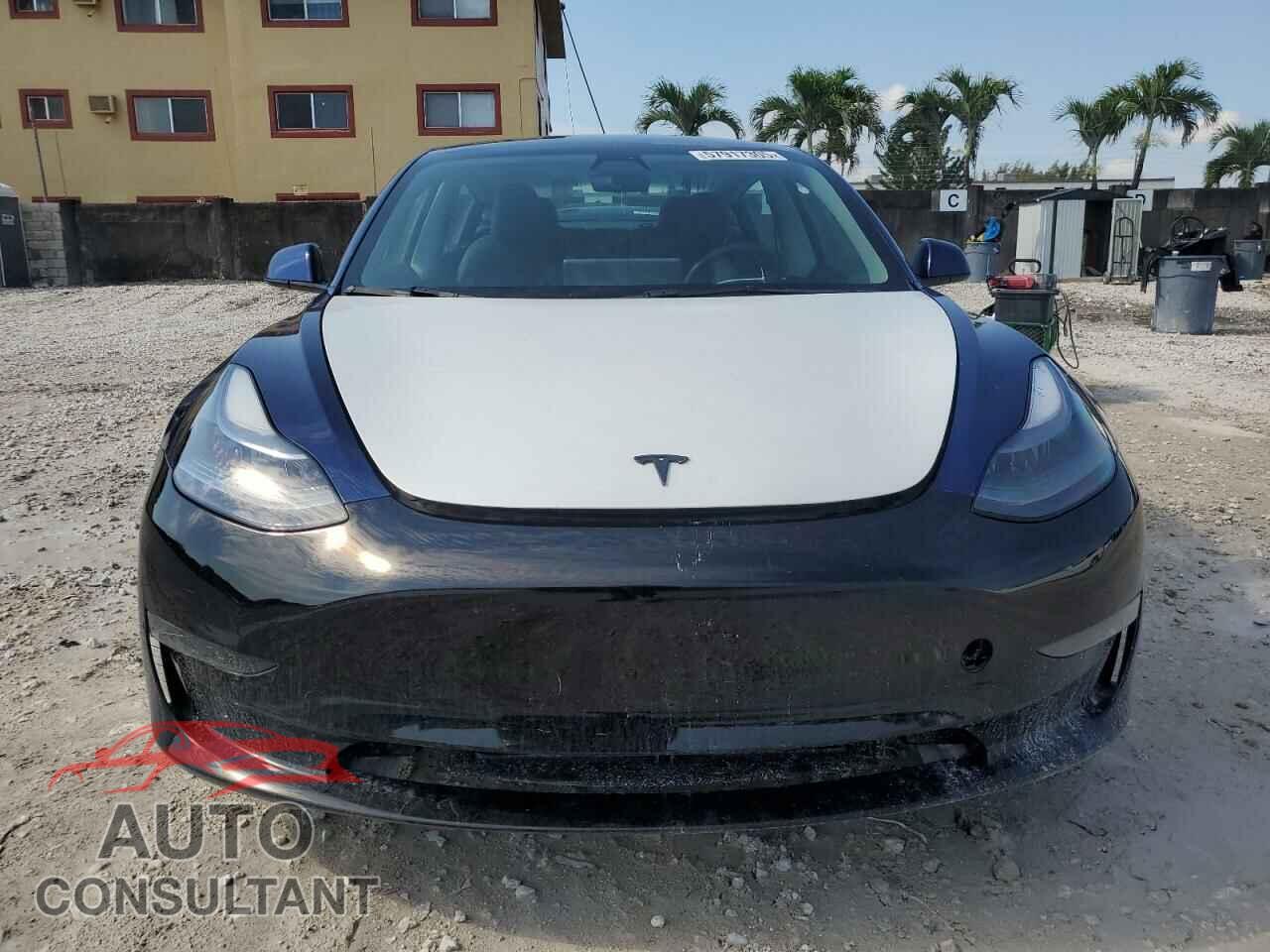 TESLA MODEL 3 2023 - 5YJ3E1EA3PF434205