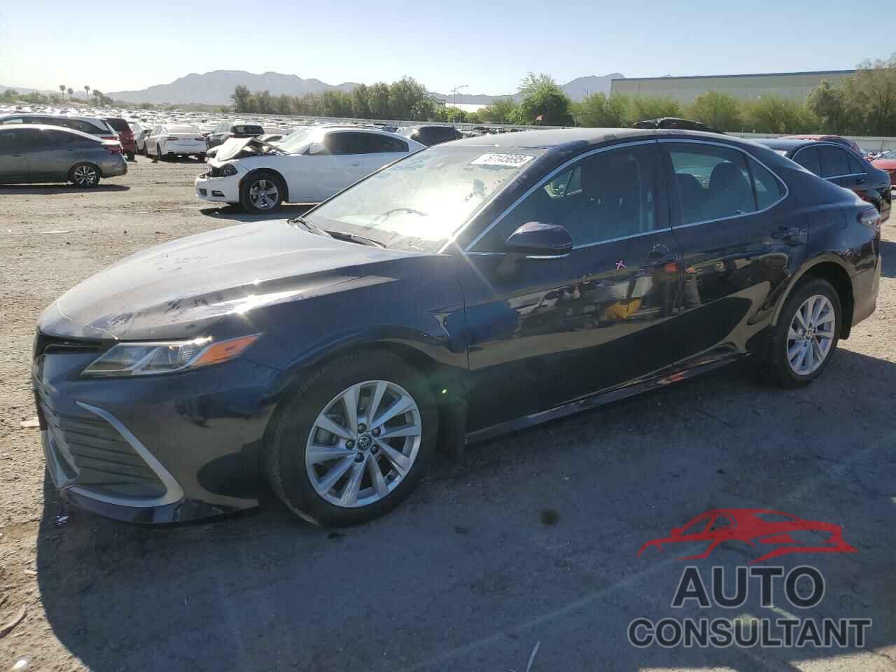 TOYOTA CAMRY 2022 - 4T1R11AK9NU690787
