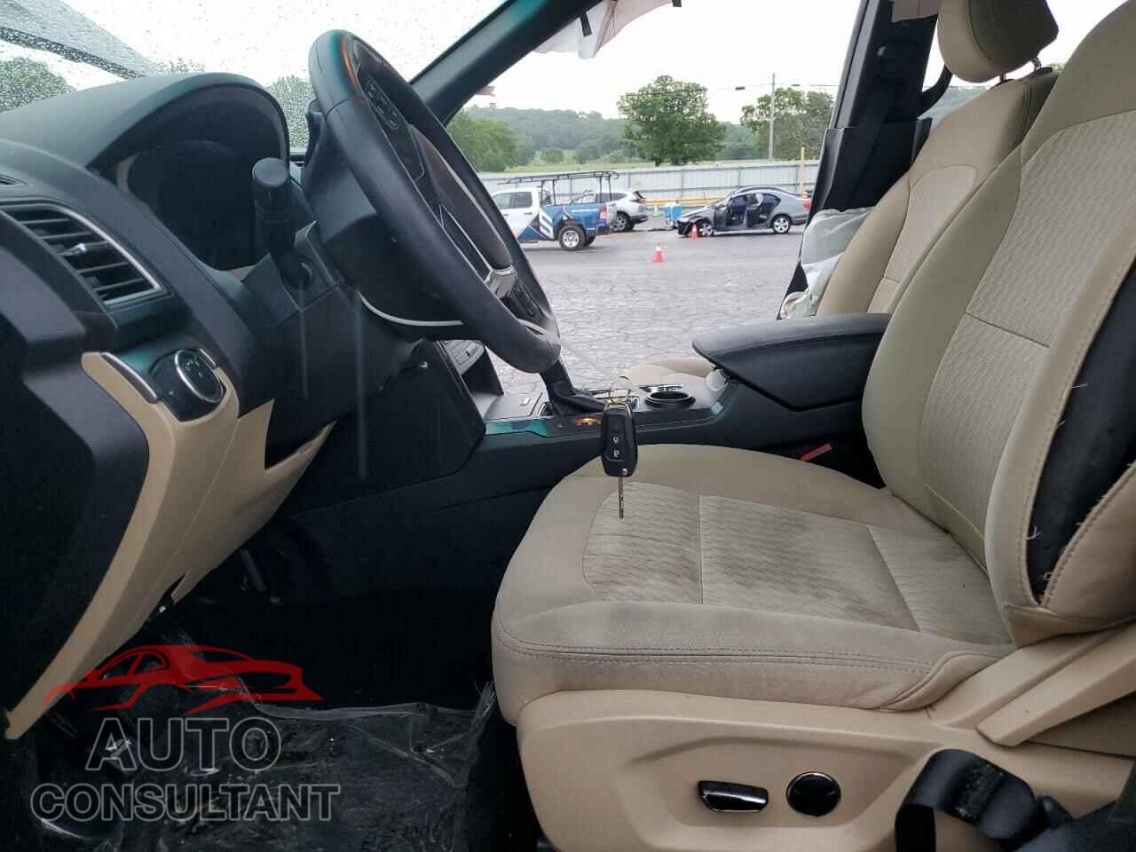 FORD EXPLORER 2017 - 1FM5K7B82HGB27178