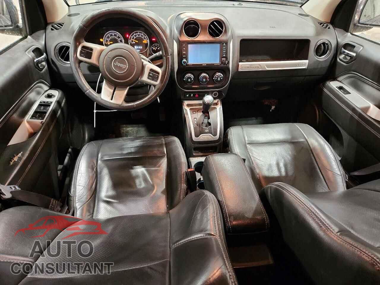 JEEP COMPASS 2017 - 1C4NJDEB0HD111852
