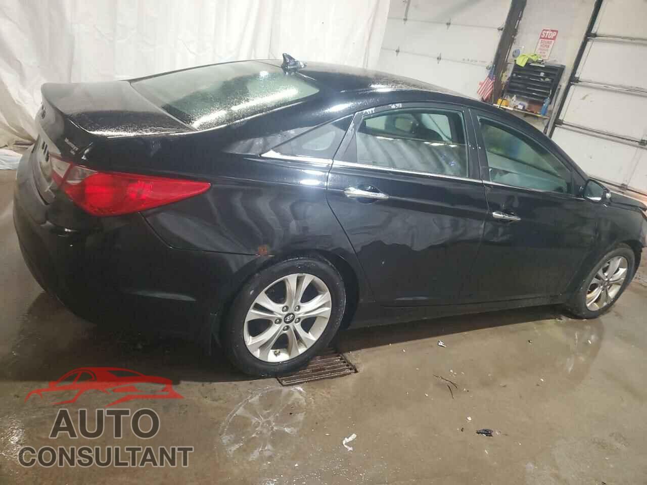 HYUNDAI SONATA 2011 - 5NPEC4AC8BH121930