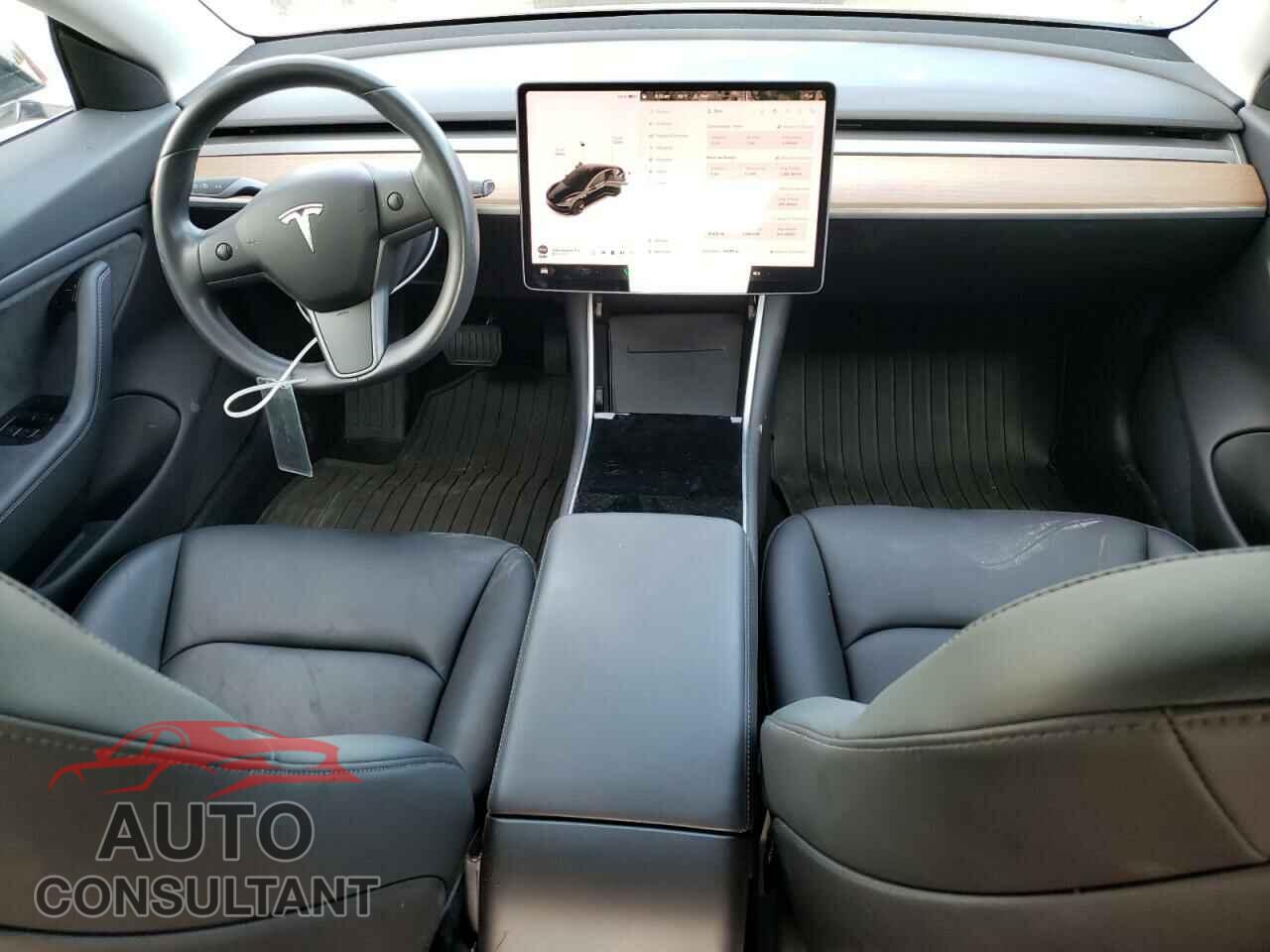 TESLA MODEL 3 2019 - 5YJ3E1EA3KF296867