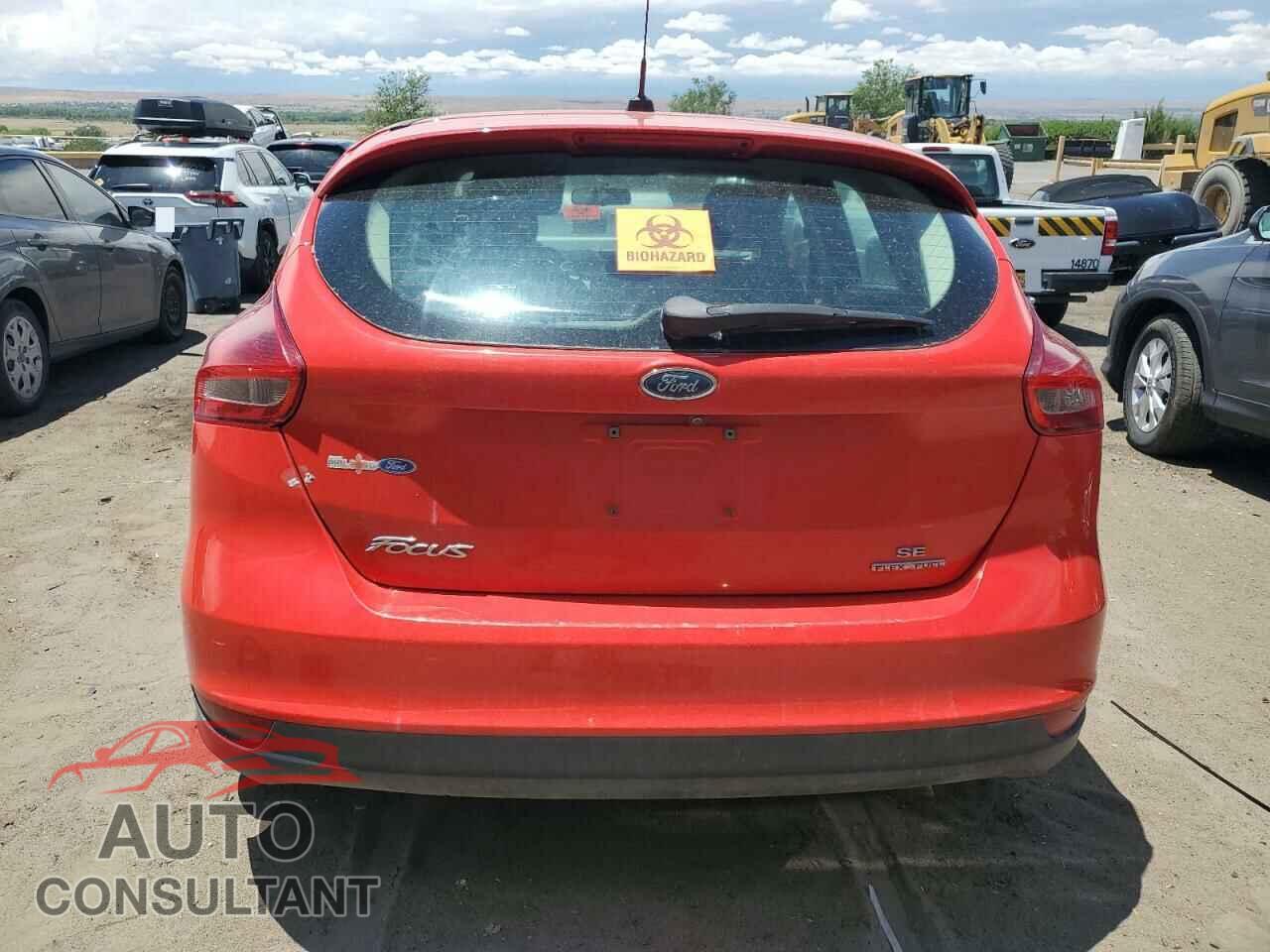 FORD FOCUS 2016 - 1FADP3K26GL336960