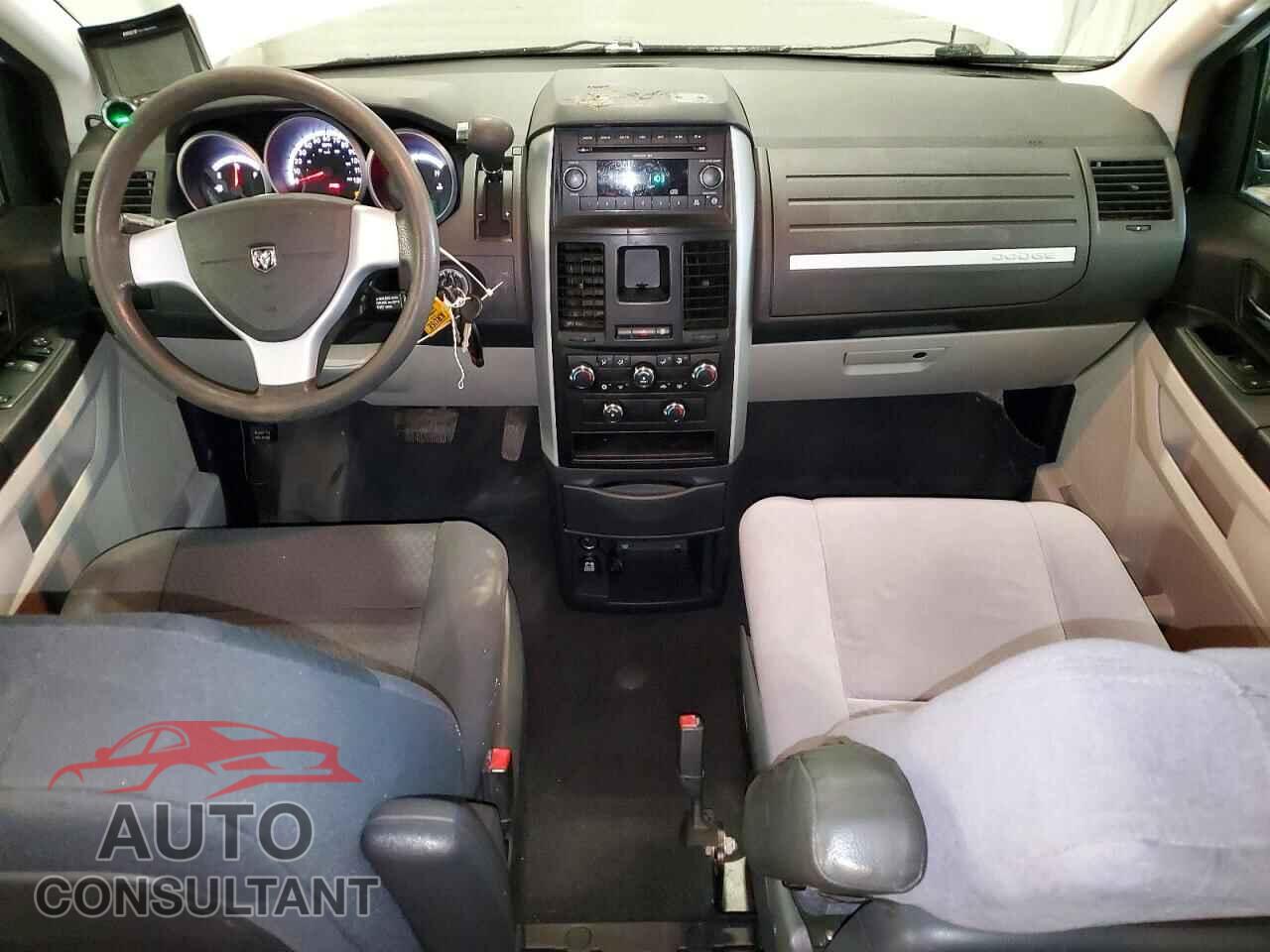 DODGE CARAVAN 2010 - 2D4RN4DE2AR102268