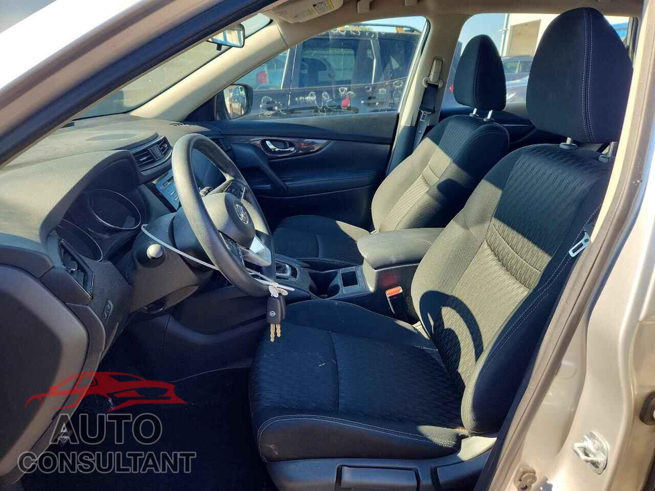 NISSAN ROGUE 2017 - KNMAT2MV9HP548191
