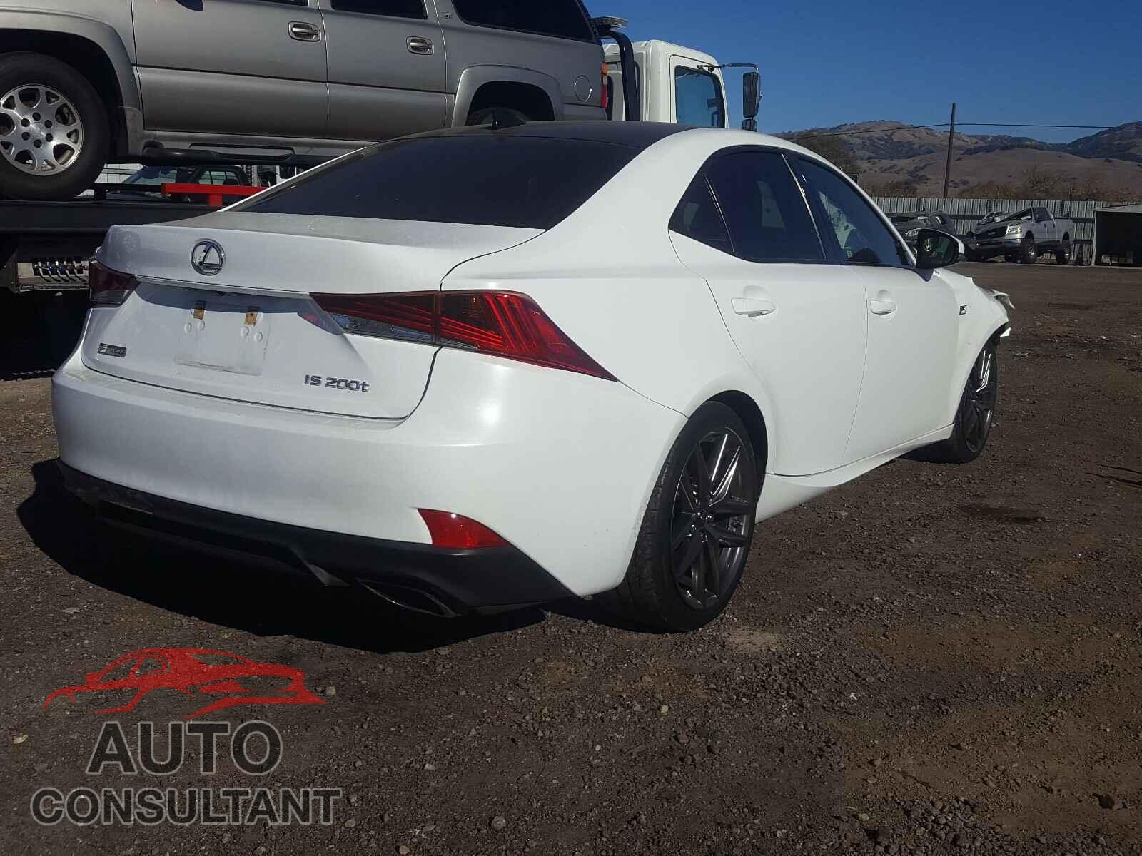 LEXUS IS 2017 - JTHBA1D2XH5045242