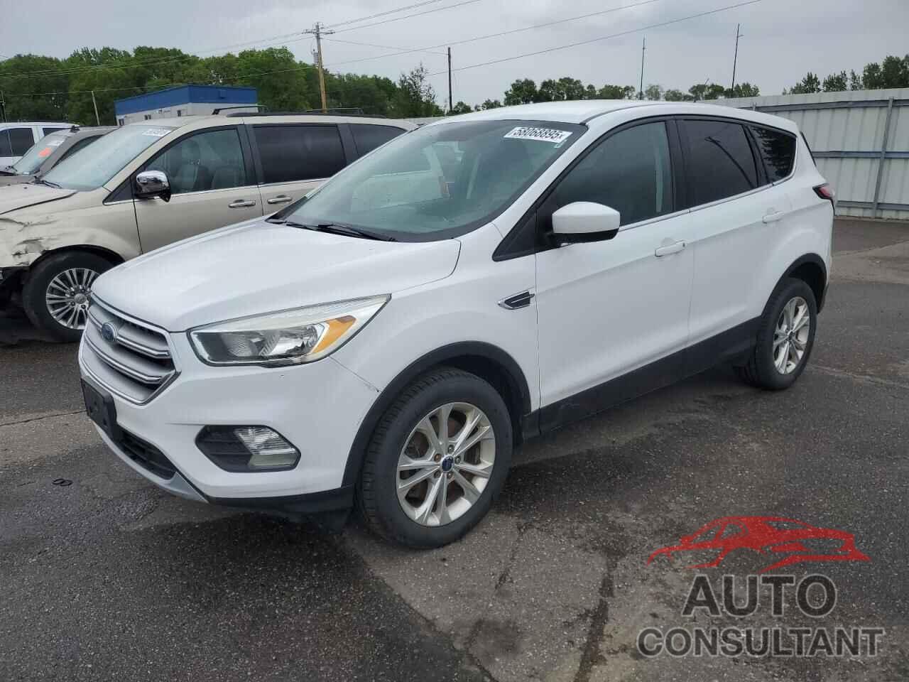 FORD ESCAPE 2017 - 1FMCU9GD7HUD47954
