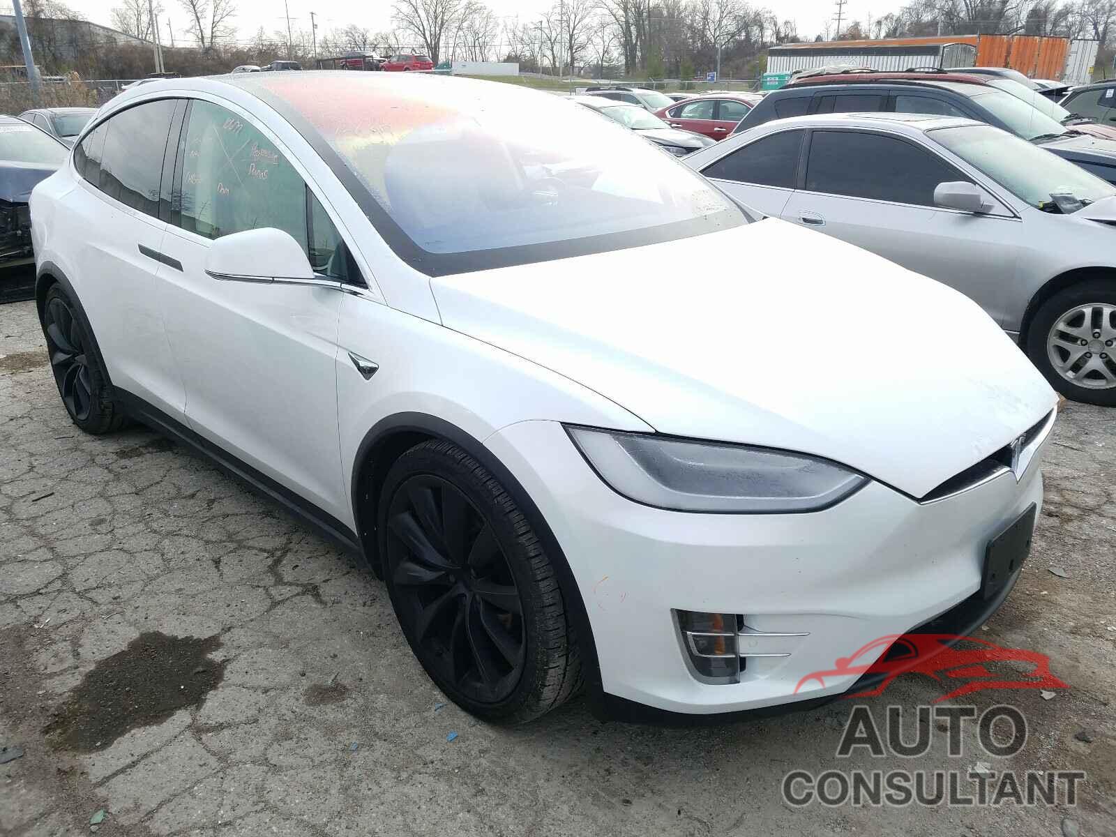 TESLA MODEL X 2017 - 5YJXCBE29HF056690