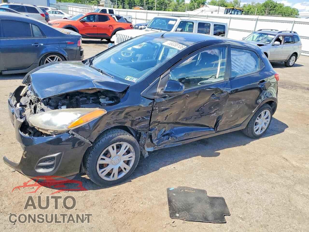 MAZDA 2 2013 - JM1DE1KY8D0170821