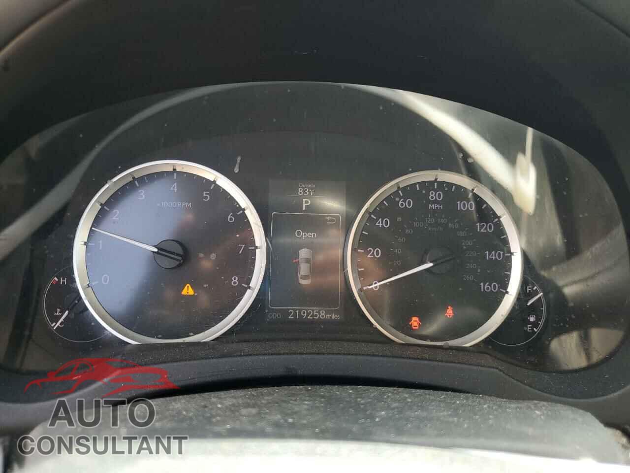 LEXUS IS 2014 - JTHBF1D23E5030501