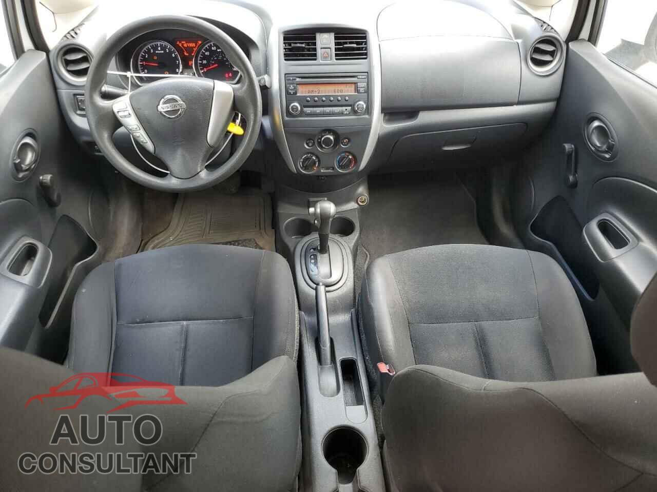 NISSAN VERSA 2017 - 3N1CE2CP9HL377236