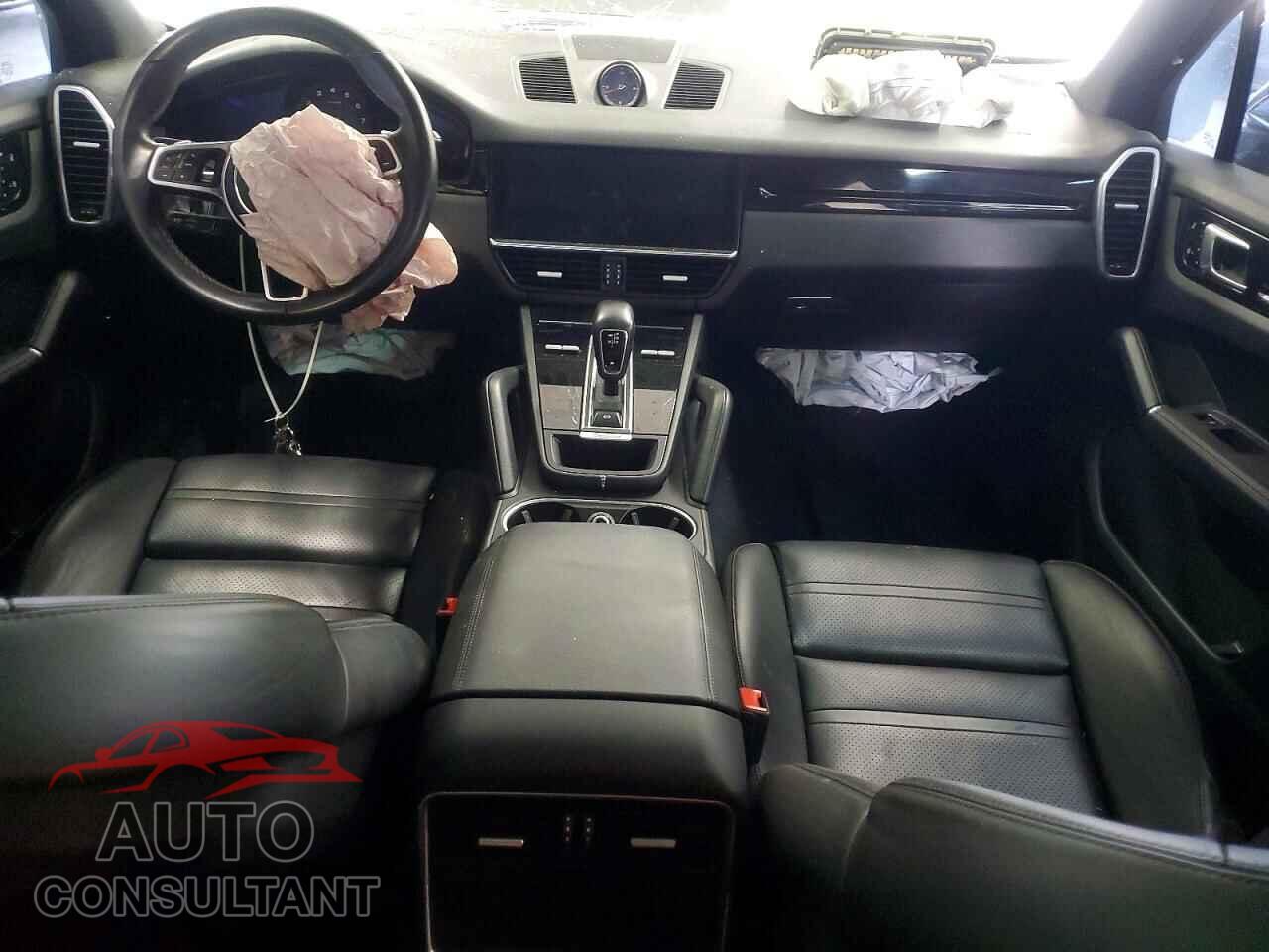 PORSCHE CAYENNE 2020 - WP1AA2AY2LDA08176