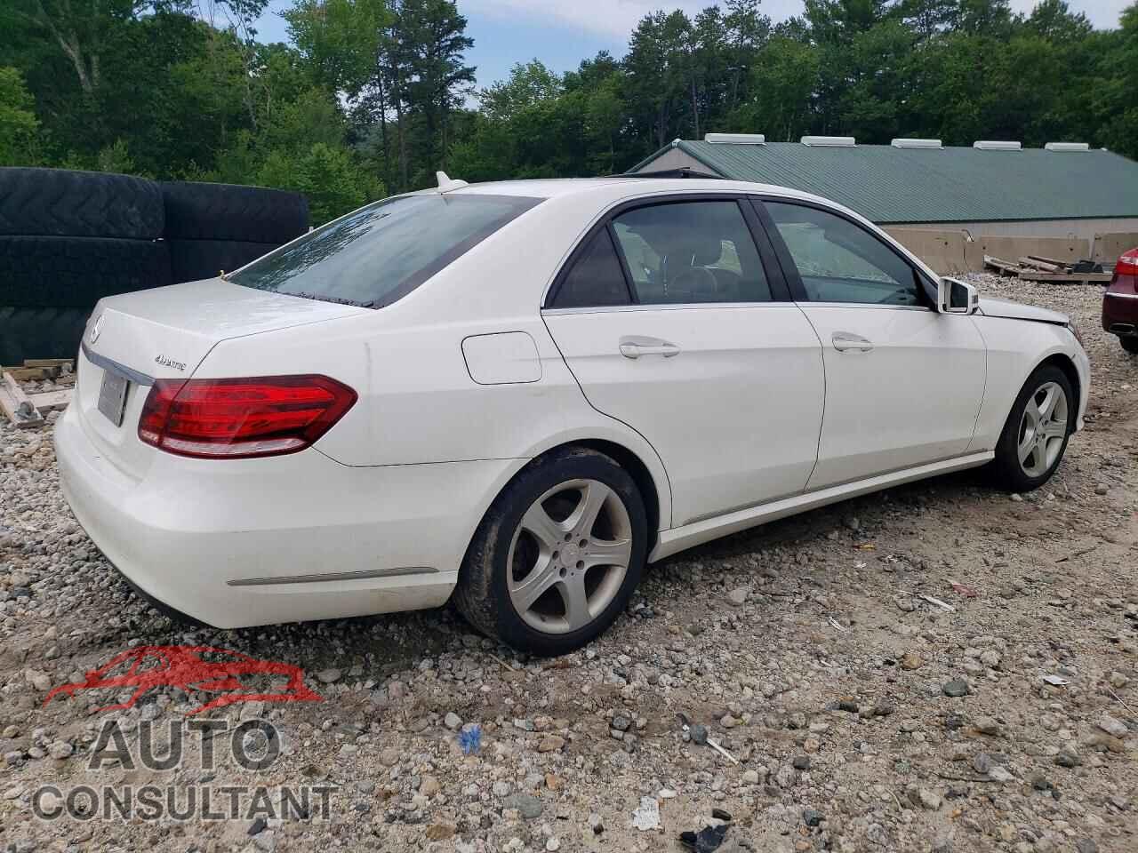 MERCEDES-BENZ E-CLASS 2015 - WDDHF8JB1FB148242
