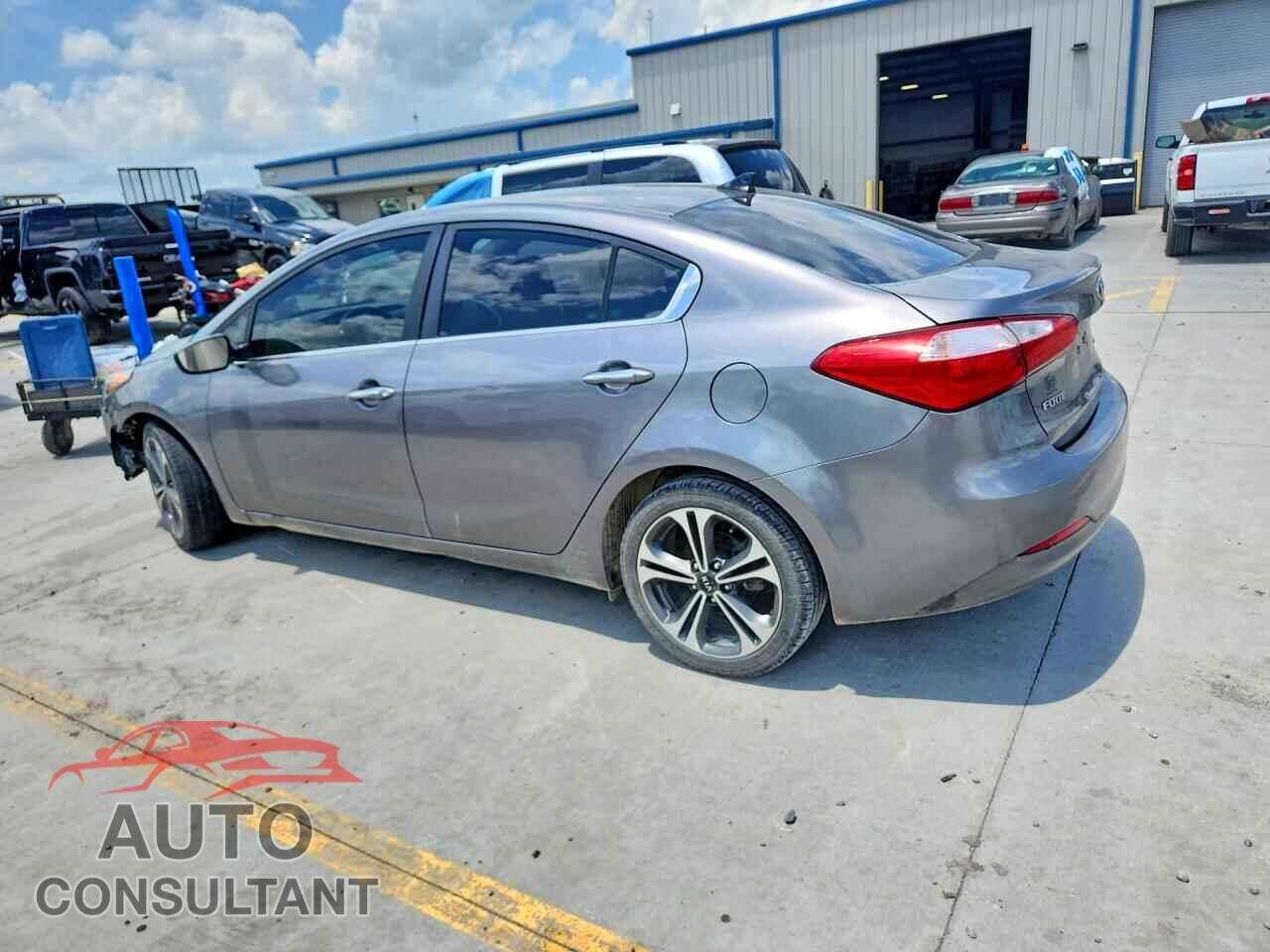 KIA FORTE 2014 - KNAFZ4A8XE5207465