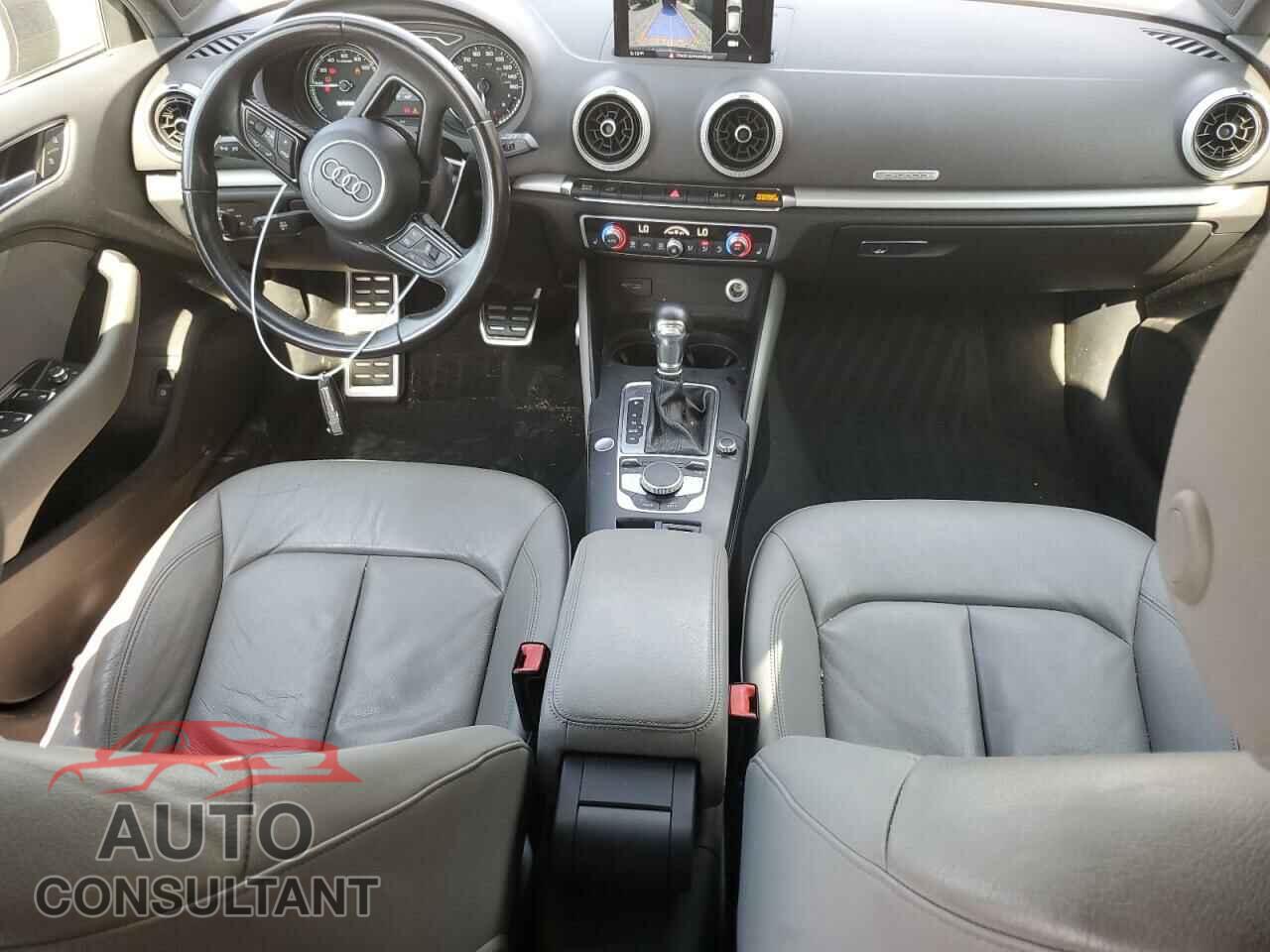 AUDI A3 2017 - WAUUPBFF9HA077411