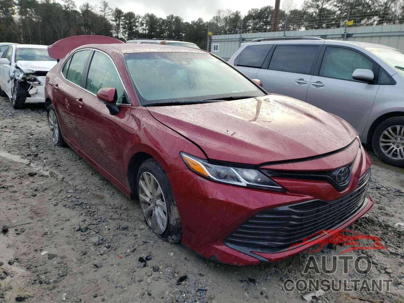 TOYOTA CAMRY 2018 - 4T1B11HKXJU608129