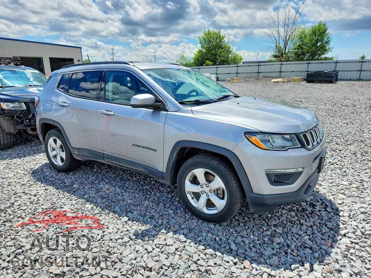 JEEP COMPASS 2018 - 3C4NJDBB7JT366065