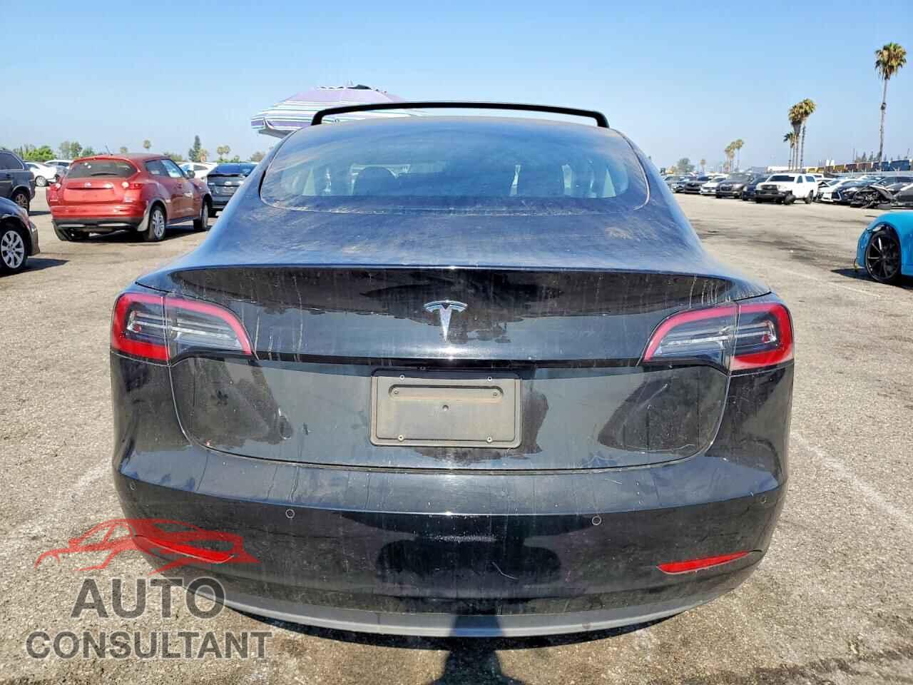 TESLA MODEL 3 2021 - 5YJ3E1EA1MF072824