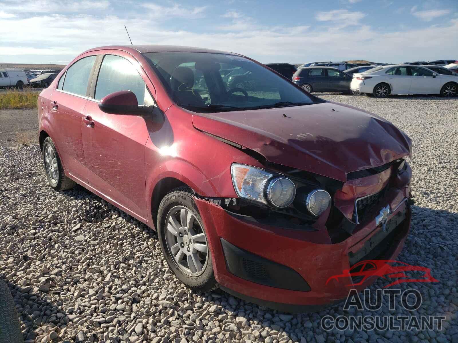 CHEVROLET SONIC 2016 - 1G1JC5SH7G4167625