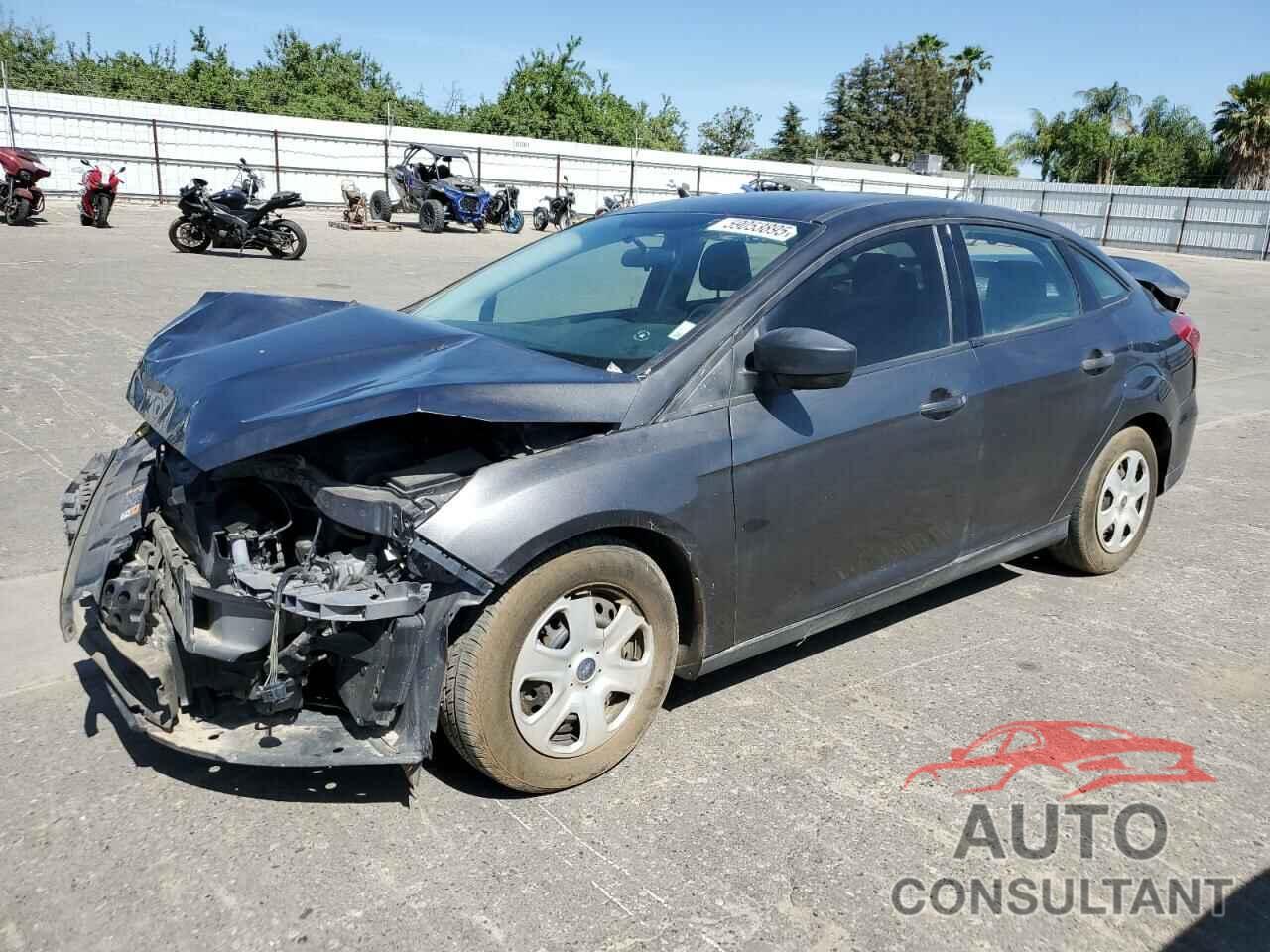 FORD FOCUS 2018 - 1FADP3E23JL241405