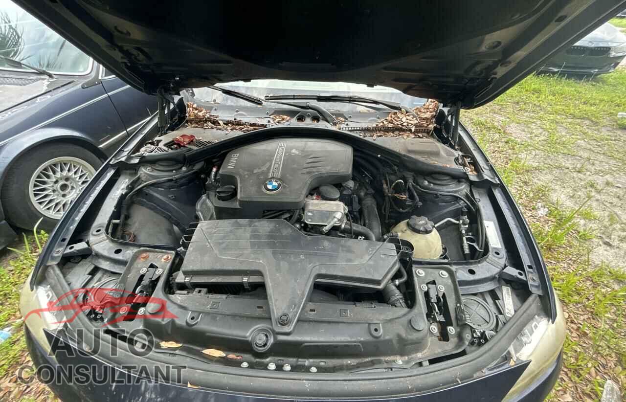 BMW 3 SERIES 2012 - WBA3A5C5XCF347638