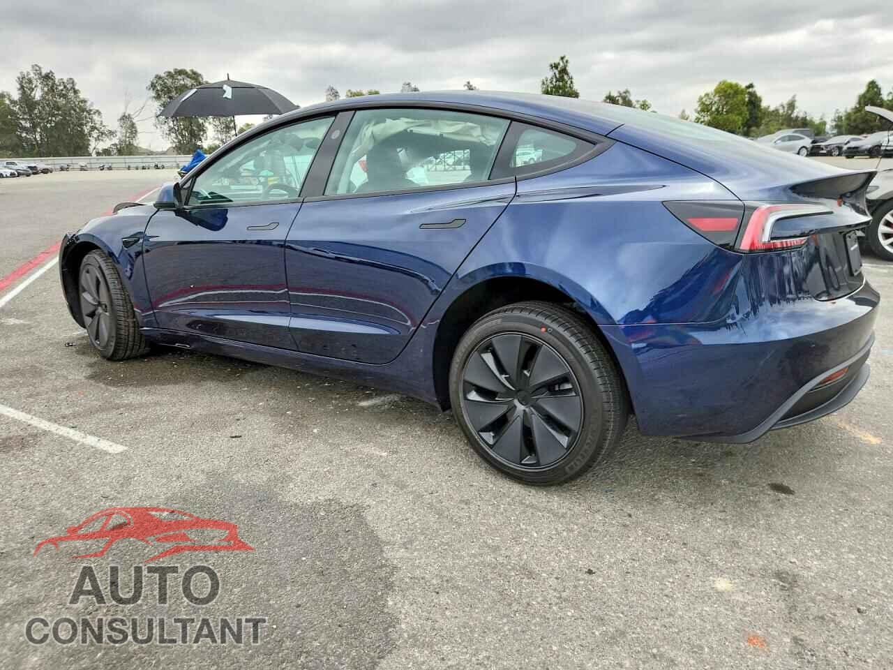 TESLA MODEL 3 2026 - 5YJ3E1EA2TF206707