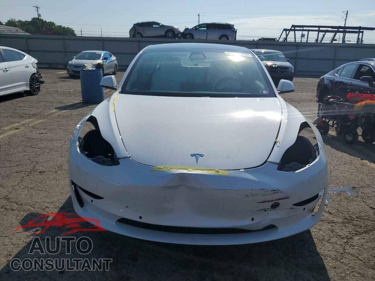 TESLA MODEL 3 2021 - 5YJ3E1EB0MF059684