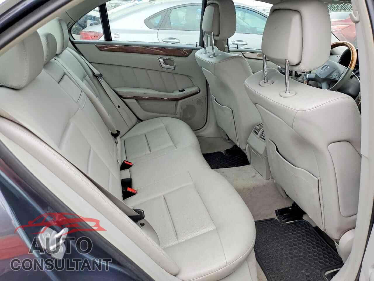 MERCEDES-BENZ E-CLASS 2012 - WDDHF8JB4CA552024