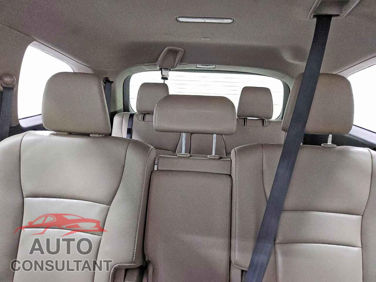 HONDA PILOT 2017 - 5FNYF5H93HB021312