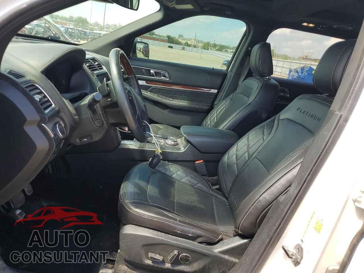FORD EXPLORER 2018 - 1FM5K8HT8JGC71180