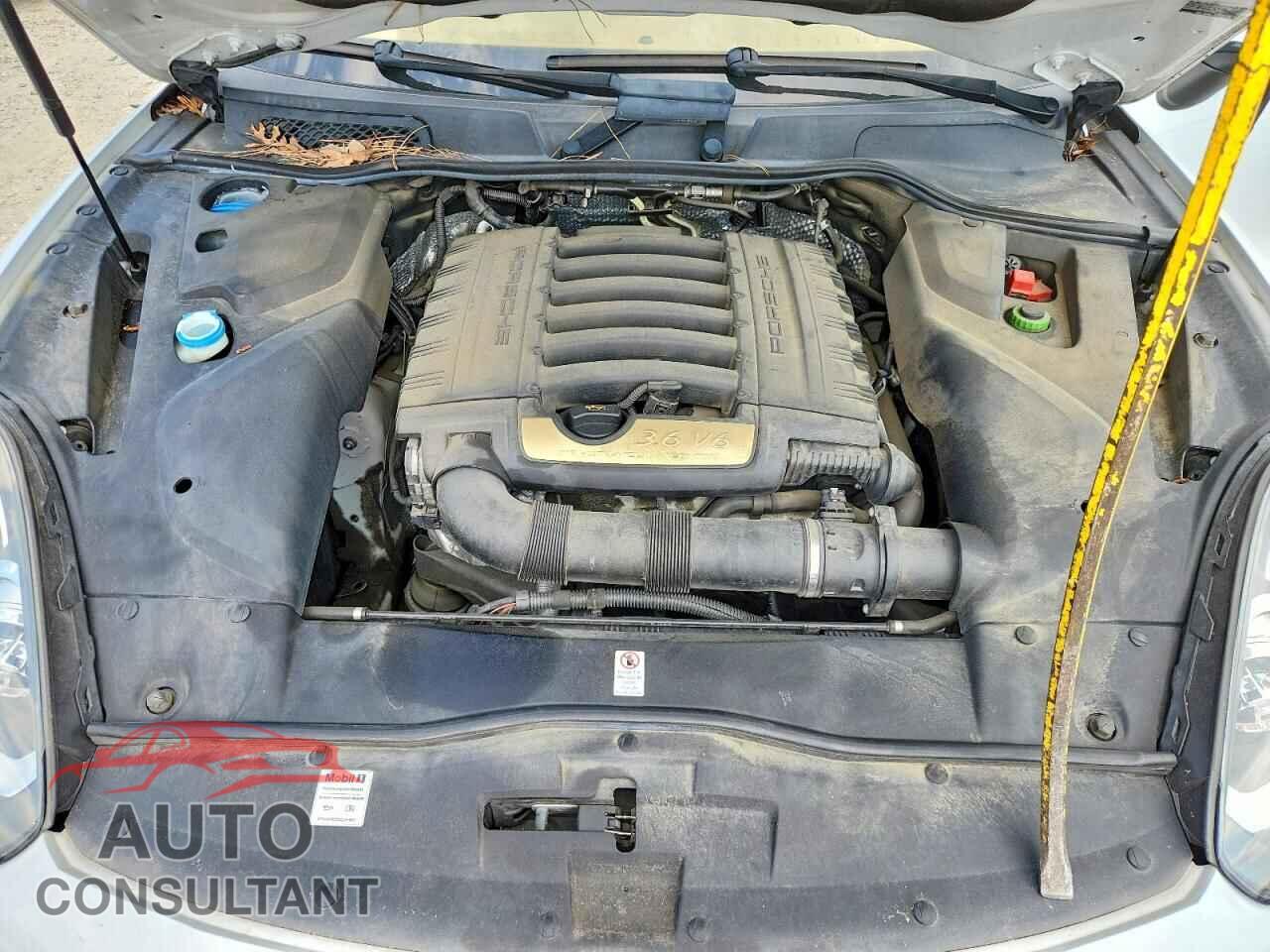 PORSCHE CAYENNE 2017 - WP1AA2A21HKA85751