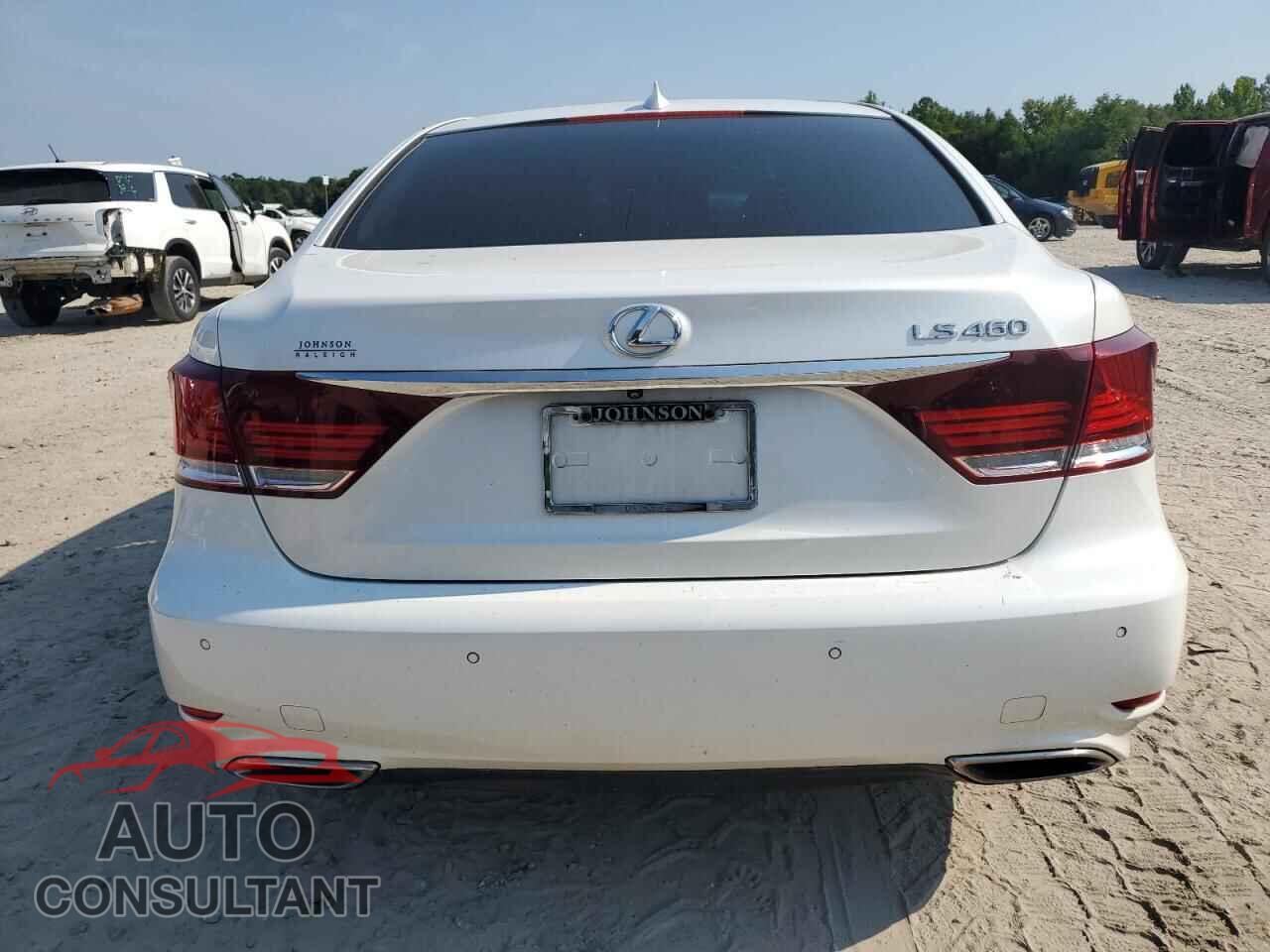 LEXUS LS460 2016 - JTHBL5EF8G5141601