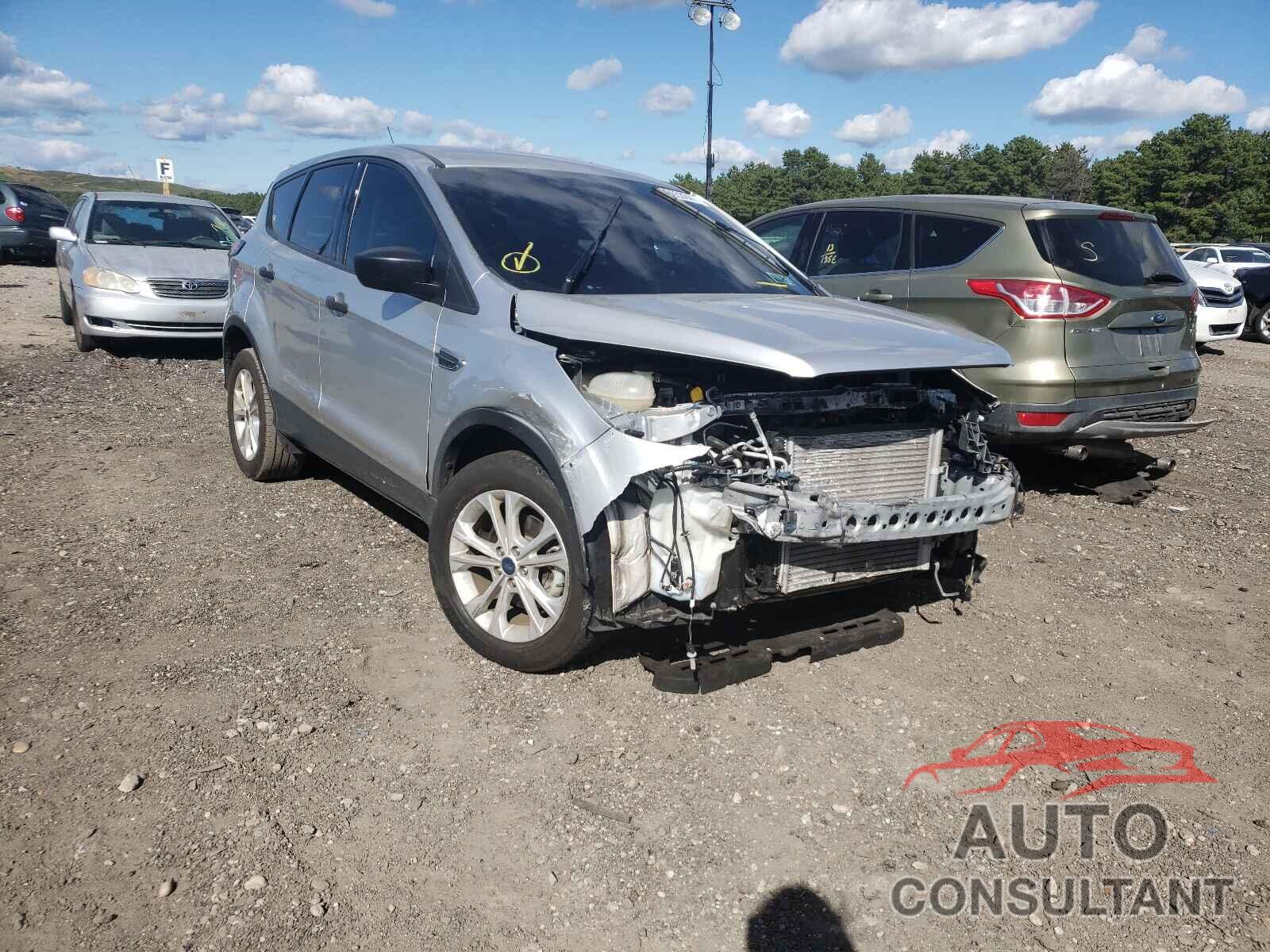 FORD ESCAPE 2019 - 1FMCU0F78KUB91826
