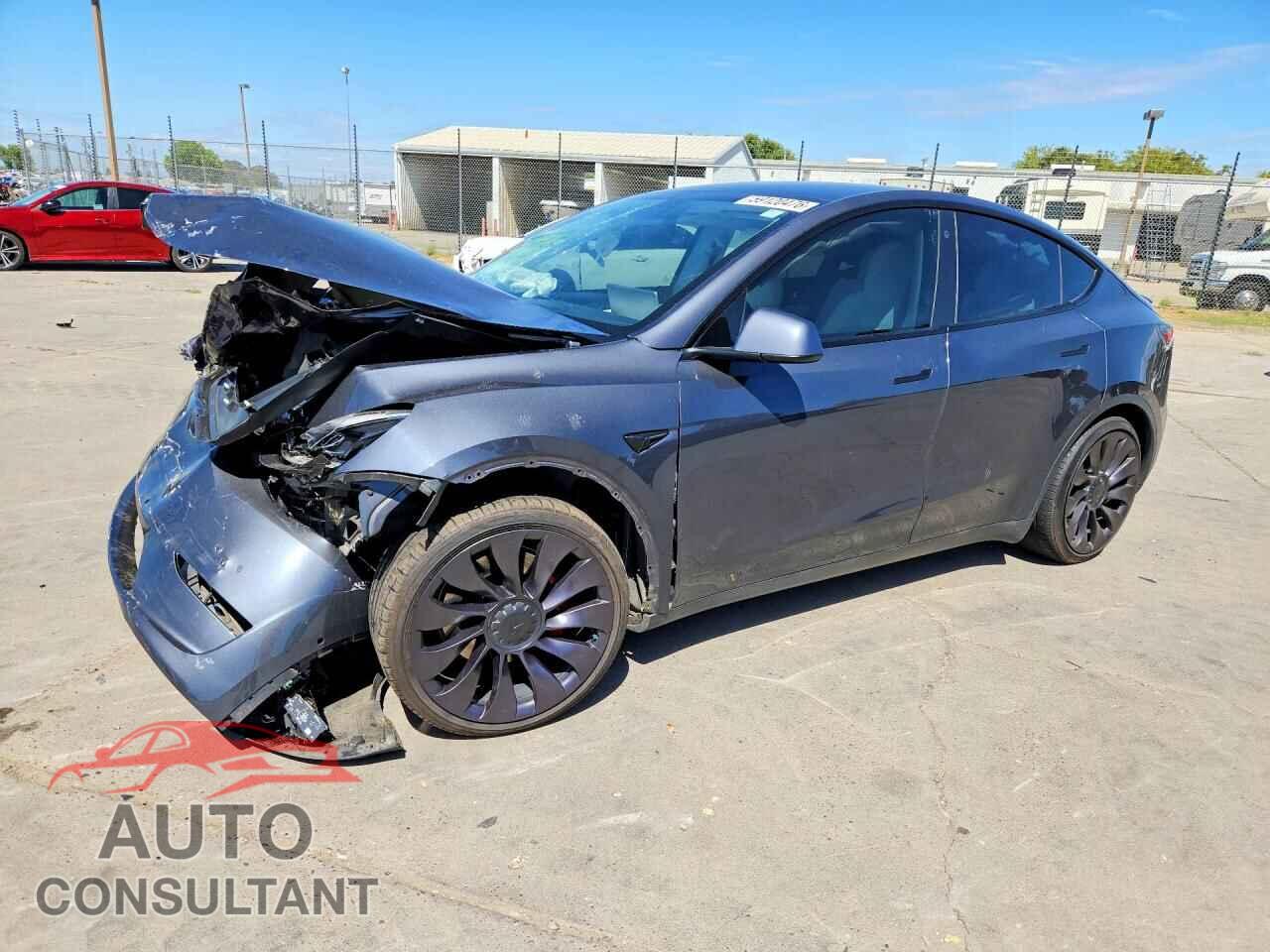 TESLA MODEL Y 2021 - 5YJYGDEF3MF264002