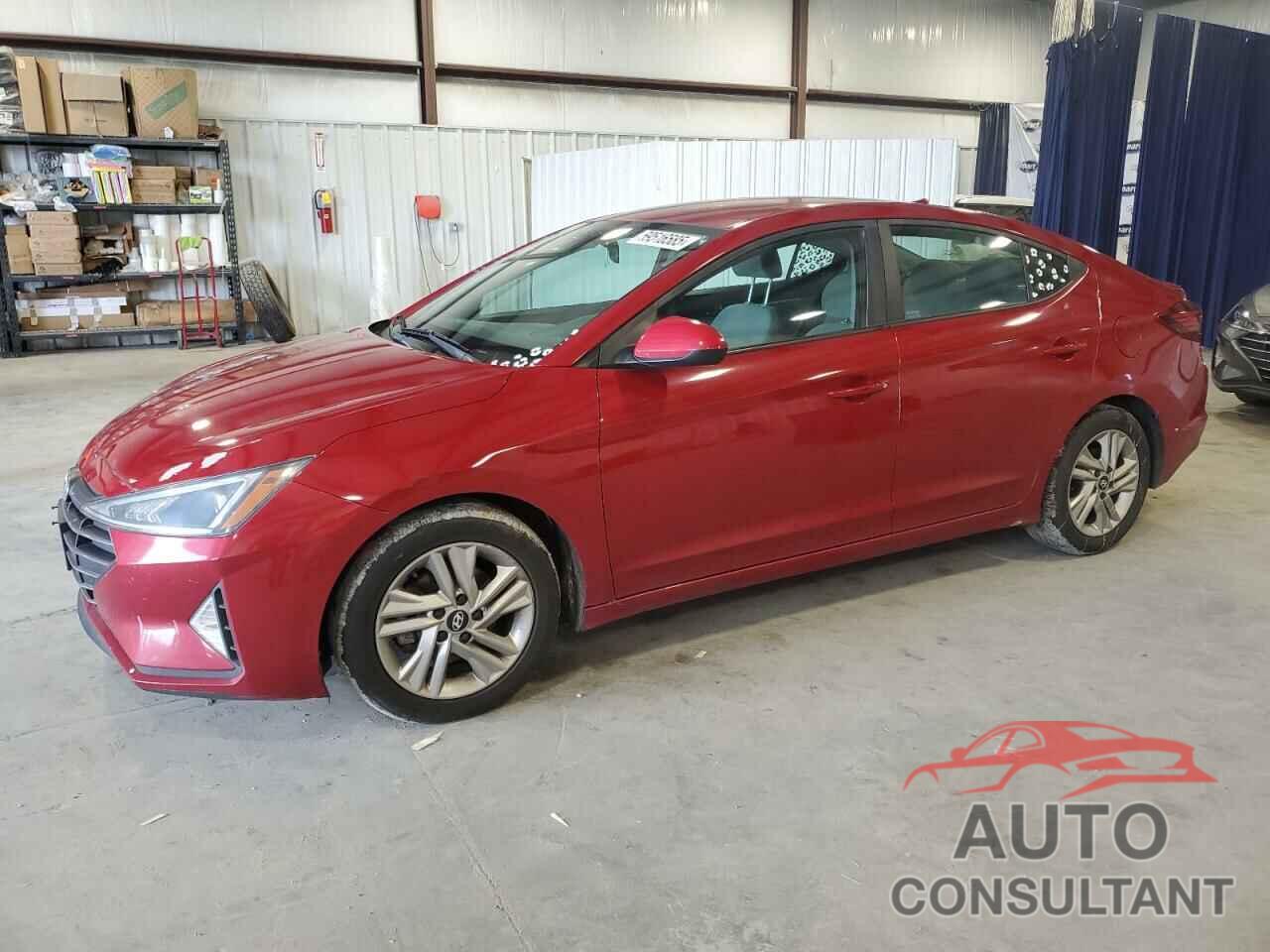 HYUNDAI ELANTRA 2019 - KMHD84LF6KU747210