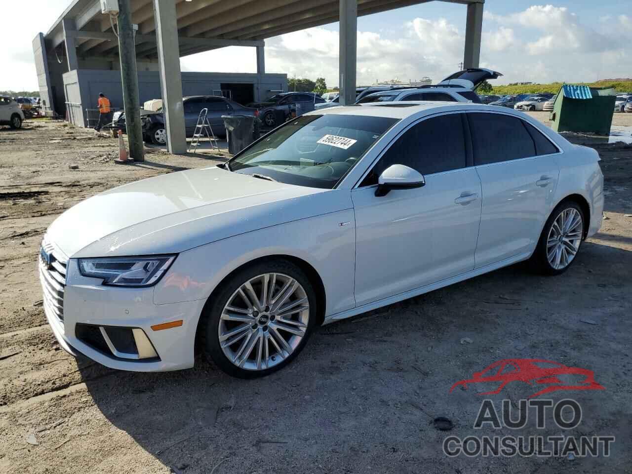 AUDI A4 2019 - WAUENAF45KA035425