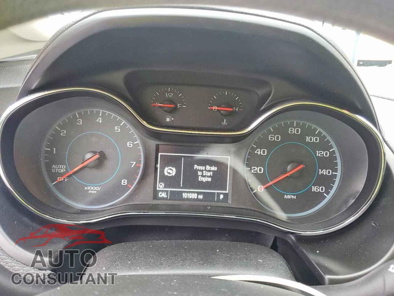 CHEVROLET CRUZE 2018 - 3G1BE6SM1JS562148